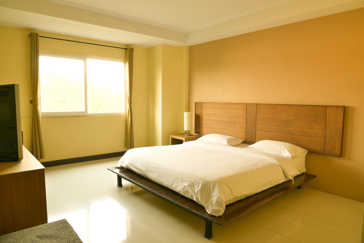 The Square Rayong Hotel Exterior photo